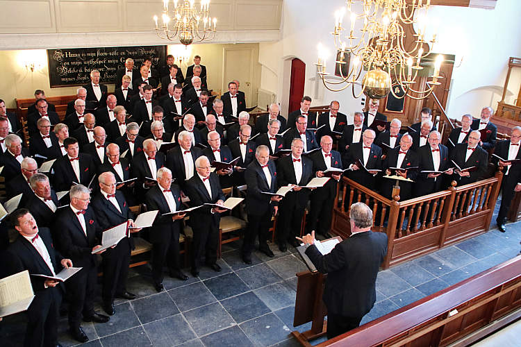 25 jaar Waarder helpt Roemenië met zangavond van Conforza_16